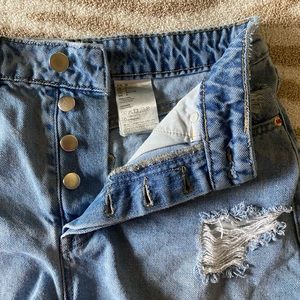H&M button fly shorts